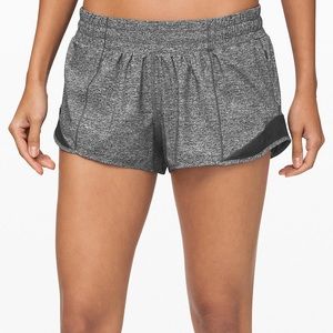 lululemon hottie hot 2.5 inch